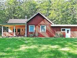 6 Person Holiday Home in Hastveda-by Traum