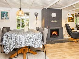 6 Person Holiday Home in Ulfborg-by Traum