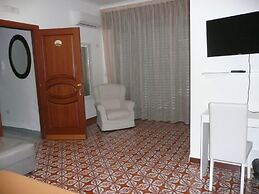 GARDEN HOUSE ERCOLANO