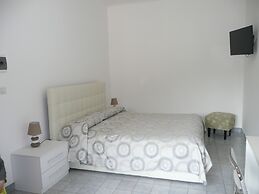 GARDEN HOUSE ERCOLANO