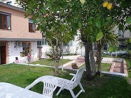 GARDEN HOUSE ERCOLANO