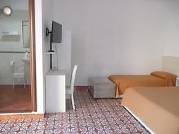 GARDEN HOUSE ERCOLANO