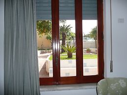 GARDEN HOUSE ERCOLANO