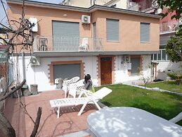 GARDEN HOUSE ERCOLANO