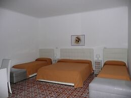 GARDEN HOUSE ERCOLANO