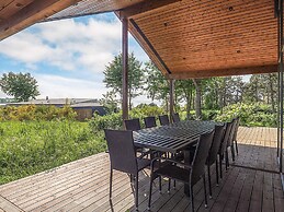 12 Person Holiday Home in Millinge