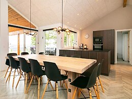 12 Person Holiday Home in Millinge