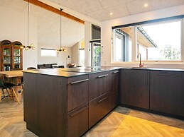 12 Person Holiday Home in Millinge