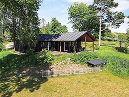 12 Person Holiday Home in Millinge