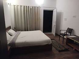 Himalayan Camps and Resort