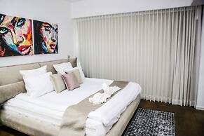 YalaRent Midtown towers TLV