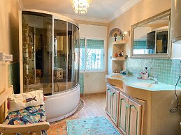 Luxury Villa Avec Jacuzzi Sidi Bouzid