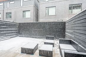 GLOBALSTAY Luxury Townhouse in Downtown Toronto