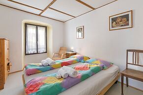 Historical Caslano Apartments