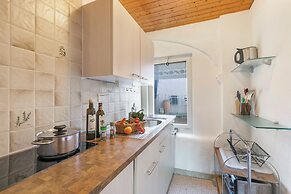 Historical Caslano Apartments