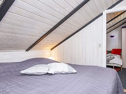 5 Person Holiday Home in Hovborg