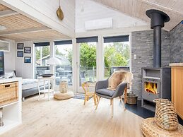 5 Person Holiday Home in Hovborg
