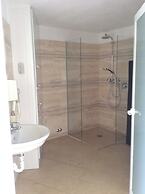 Fegina Deluxe 3 Bedrooms 3 Bathrooms