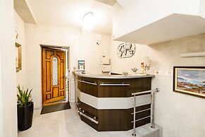 Tip Top Hotel City Center