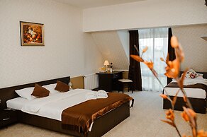 Tip Top Hotel City Center