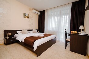 Tip Top Hotel City Center