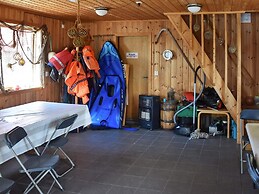 6 Person Holiday Home in Bud-by Traum