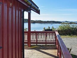 6 Person Holiday Home in Bud-by Traum