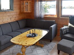 6 Person Holiday Home in Bud-by Traum