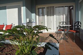 Residencial La Quinta Park Suites