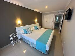 Residencial La Quinta Park Suites