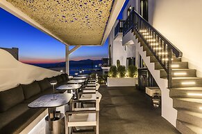 She Mykonos Boutique Hotel