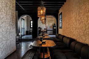 She Mykonos Boutique Hotel