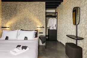 She Mykonos Boutique Hotel