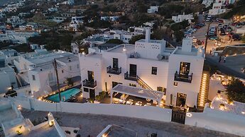 She Mykonos Boutique Hotel