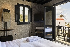She Mykonos Boutique Hotel