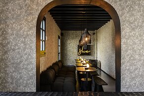 She Mykonos Boutique Hotel