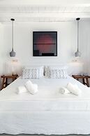 She Mykonos Residencies