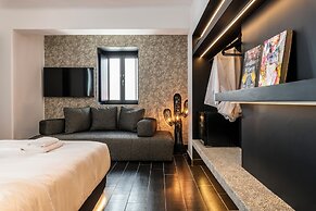 She Mykonos - The Residency