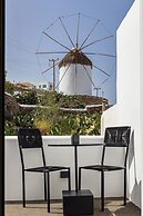 She Mykonos - The Residency