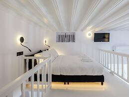 She Mykonos - The Residency