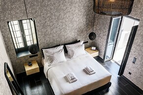 She Mykonos - The Residency