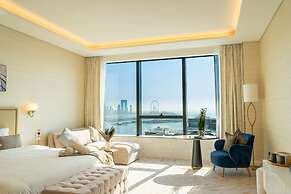The Palm Tower, Luxurious Apartment