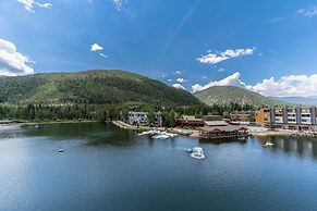 Lakeshore #1543 by Summit County Mountain Retreats