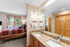 Trapper's Crossing #8768 by Summit County Mountain Retreats