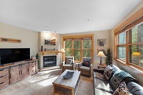 Trapper's Crossing #8768 by Summit County Mountain Retreats