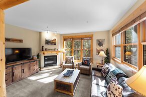 Trapper's Crossing #8768 by Summit County Mountain Retreats