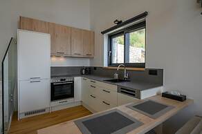 Selini Penthouse Suite