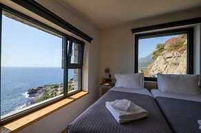 Selini Penthouse Suite