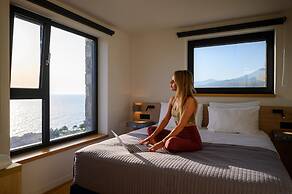 Selini Penthouse Suite