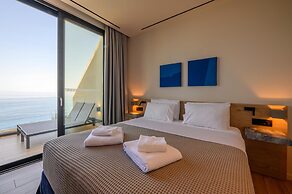 Kyma Deluxe 2 Bedroom Suite